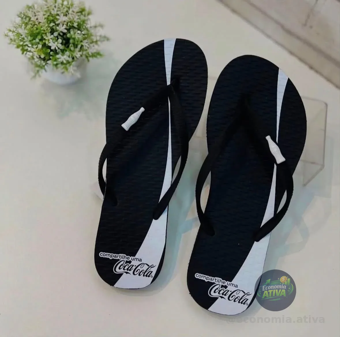Chinelo Coca Cola Coke Resistente Aderente Macio Conforto