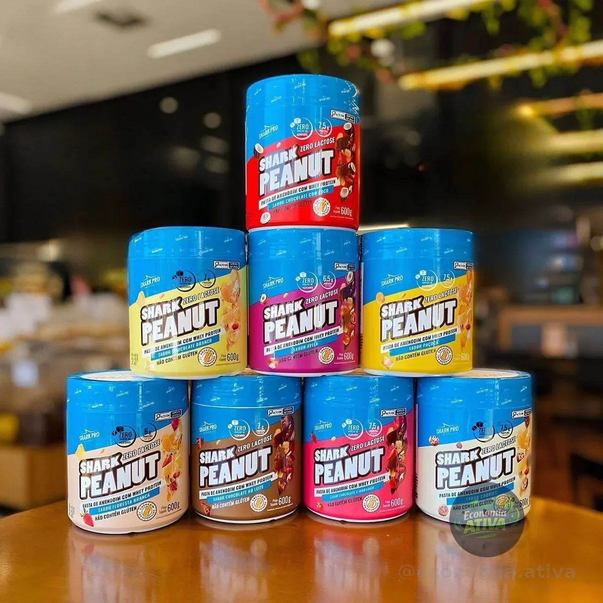 Shark Pro Pasta de Amendoim Gourmet Sabor Chocolate ao Leite com Whey Protein 600g