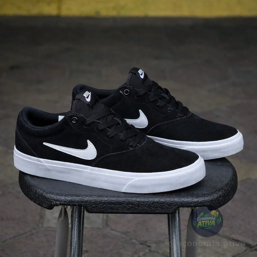 Tênis Nike Charge Suede Masculino