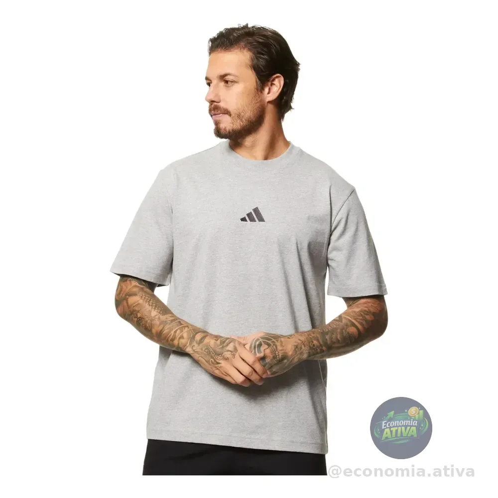 Camiseta Casual Masculina Essentials Logotipo Pequeno Adidas