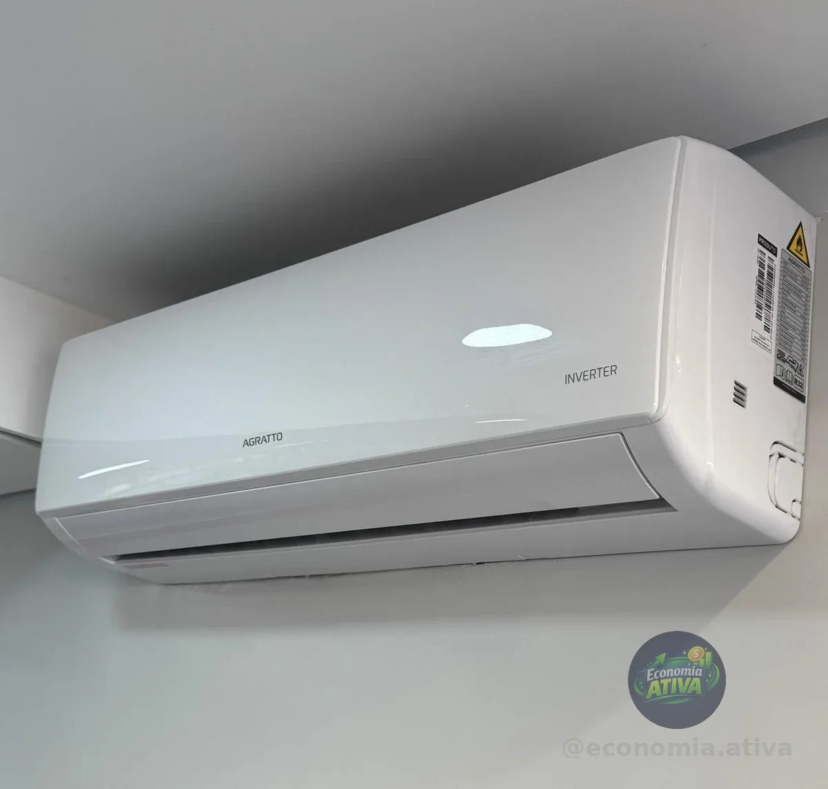 Ar Condicionado Split Hi Wall Agratto Liv Top Inverter 18.000 Btus Frio 220v R-32
