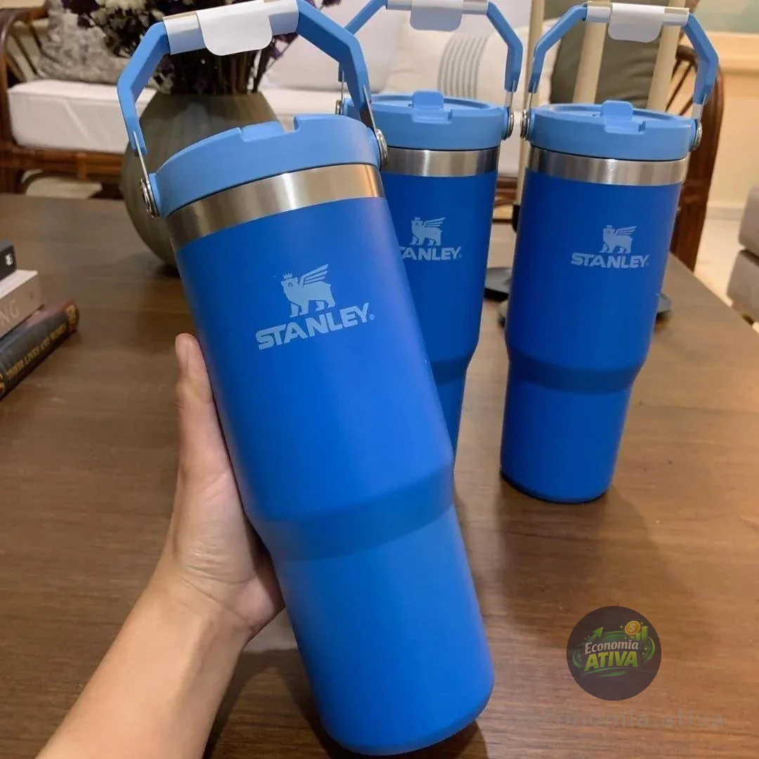 Stanley - Garrafa Térmica IceFlow Flip Straw 887ml