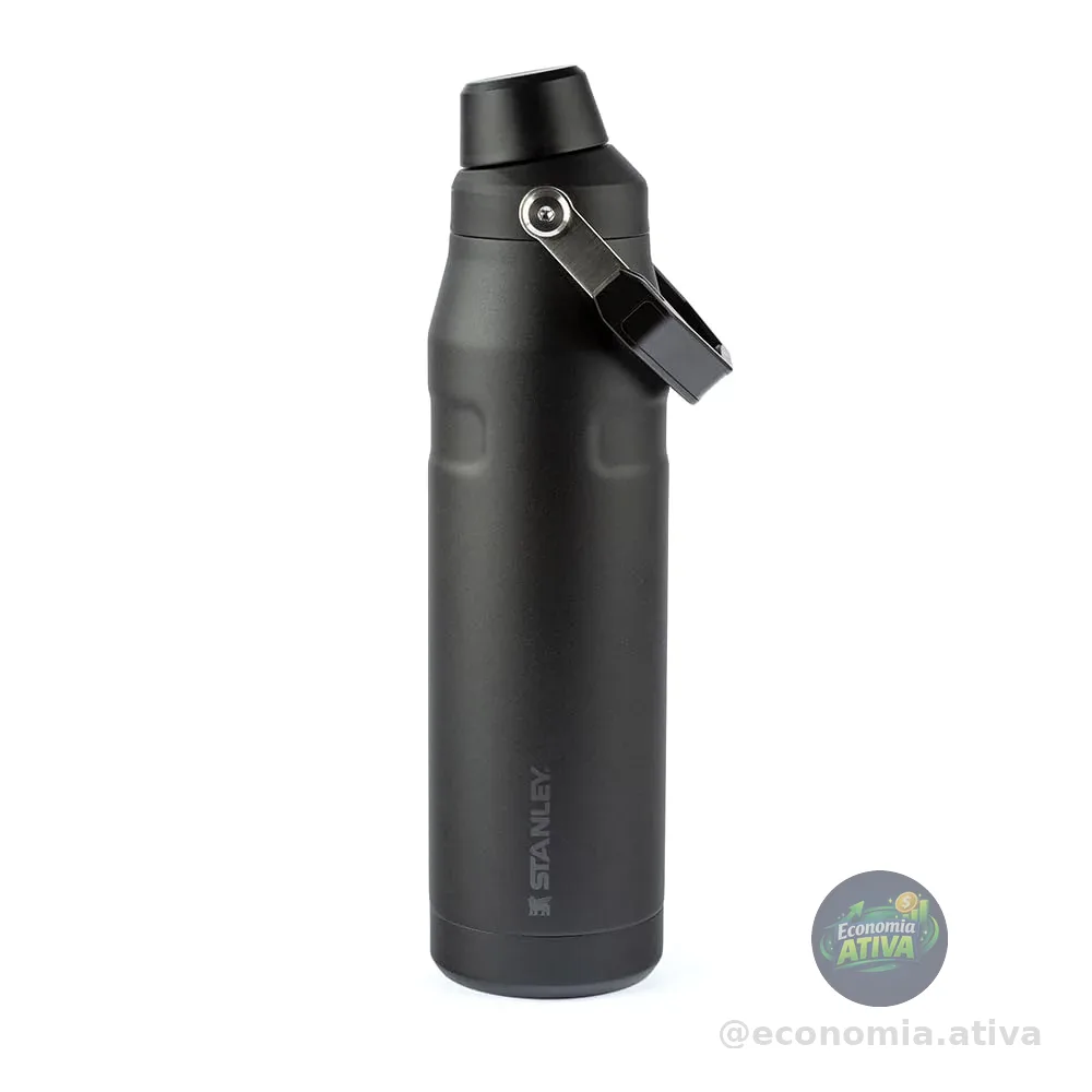 Stanley Garrafa Térmica Aerolight Fast Flow Black | 710ml
