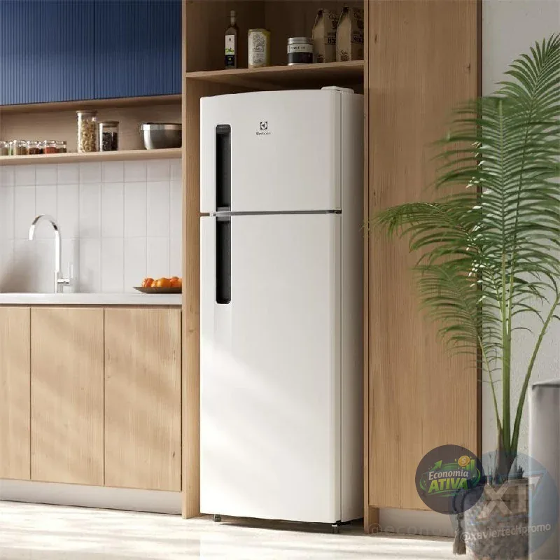 Electrolux Geladeira Electrolux Frost Free 320L Duplex Branca (TF38) 127V
