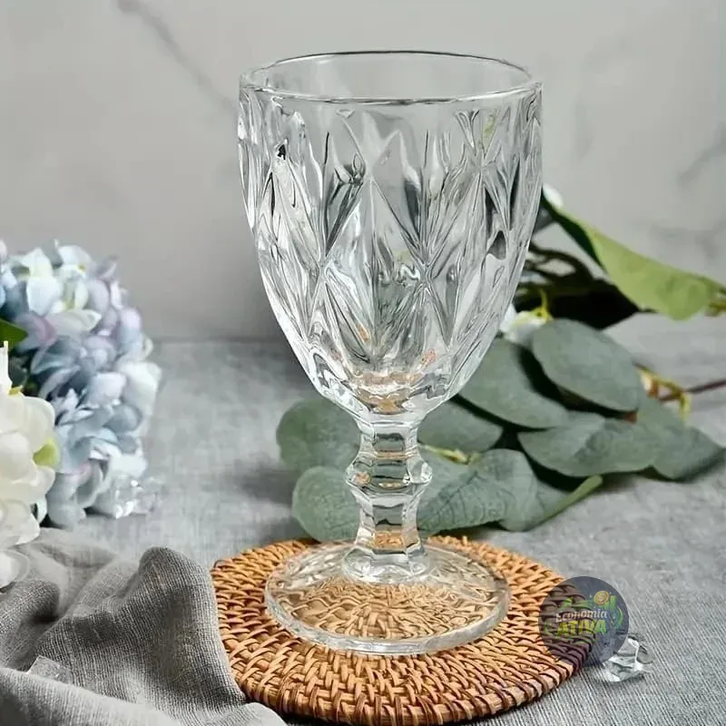 Jogo com 6 Taças De Vidro Diamond Cristal 340ml