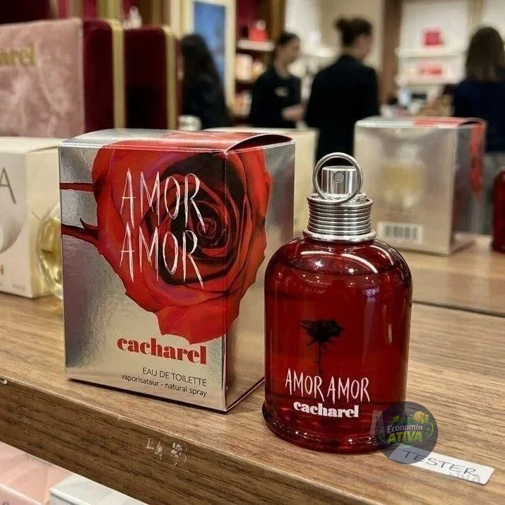Perfume Feminino Cacharel Amor Amor EDT 30ml