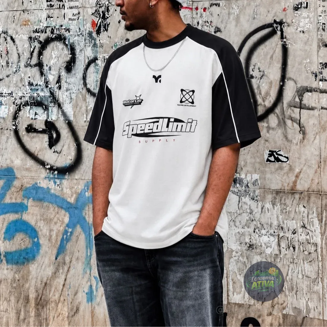 Camiseta Oversized Malhão Off-white Racer