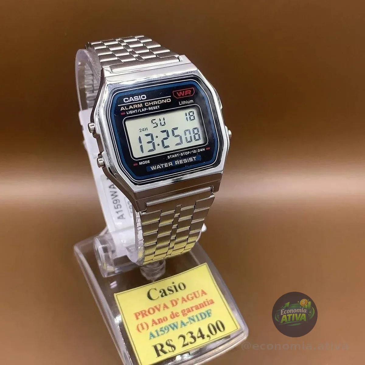 Relógio De Pulso Casio Vintage A159 Com Corpo Prateado, Digital, Para Sem Gênero, Fundo Preto, Com Correia De Aço Inoxidável Cor Prateado, Subdials De Cor Preto, Ponteiro De Minutos/segundos Preto,...