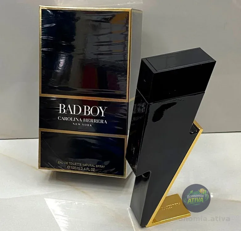 Carolina Herrera Bad Boy - Perfume Masculino - Eau De Toilette - 100Ml