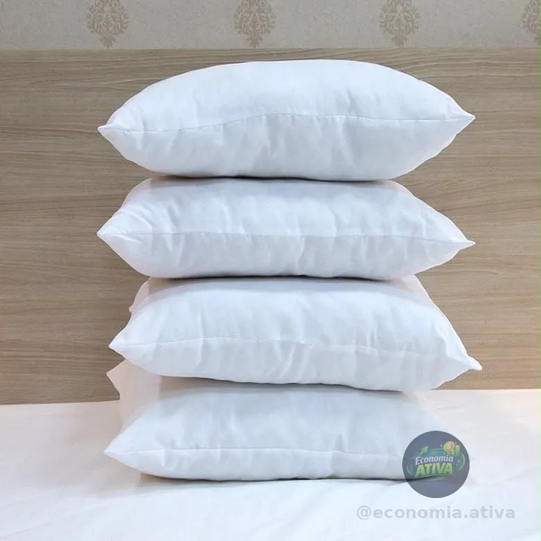 4 Travesseiros Antialérgico Impermeável 50x70 Super Macio Branco