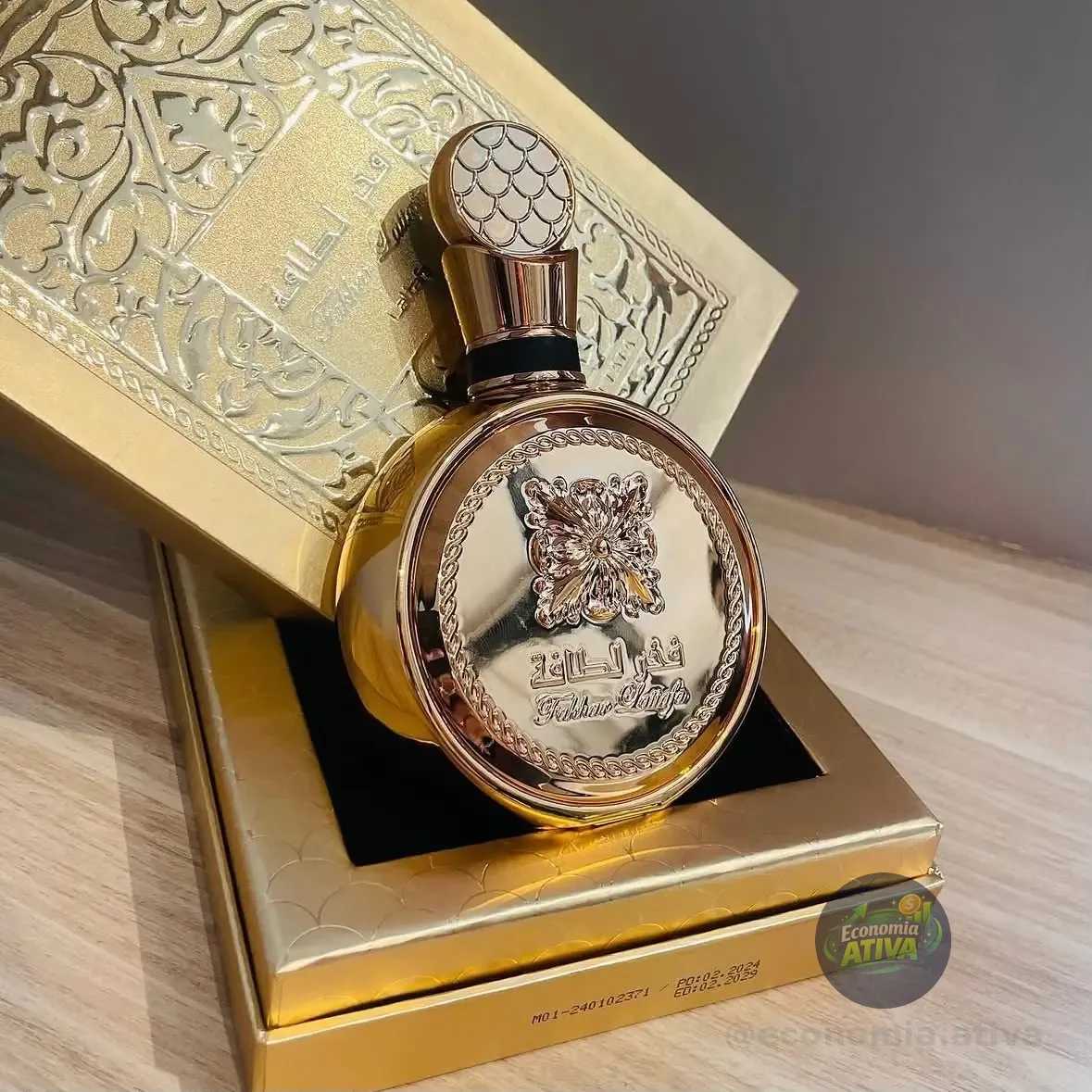 Perfume Lattafa Fakhar Gold Extrait EDP 100ml