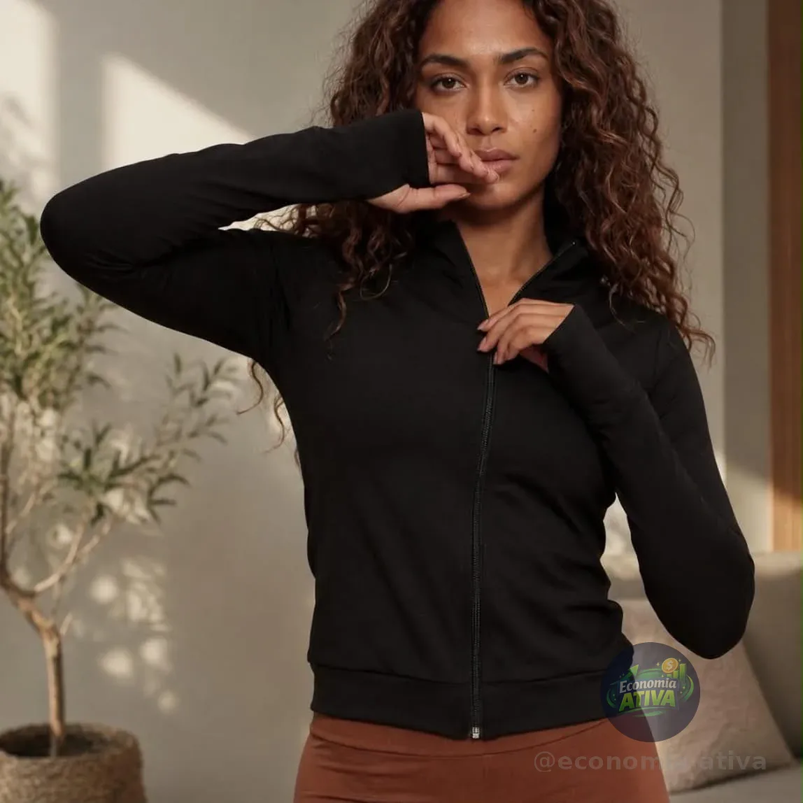 Casaquinho Fitness Feminino Com Ziper