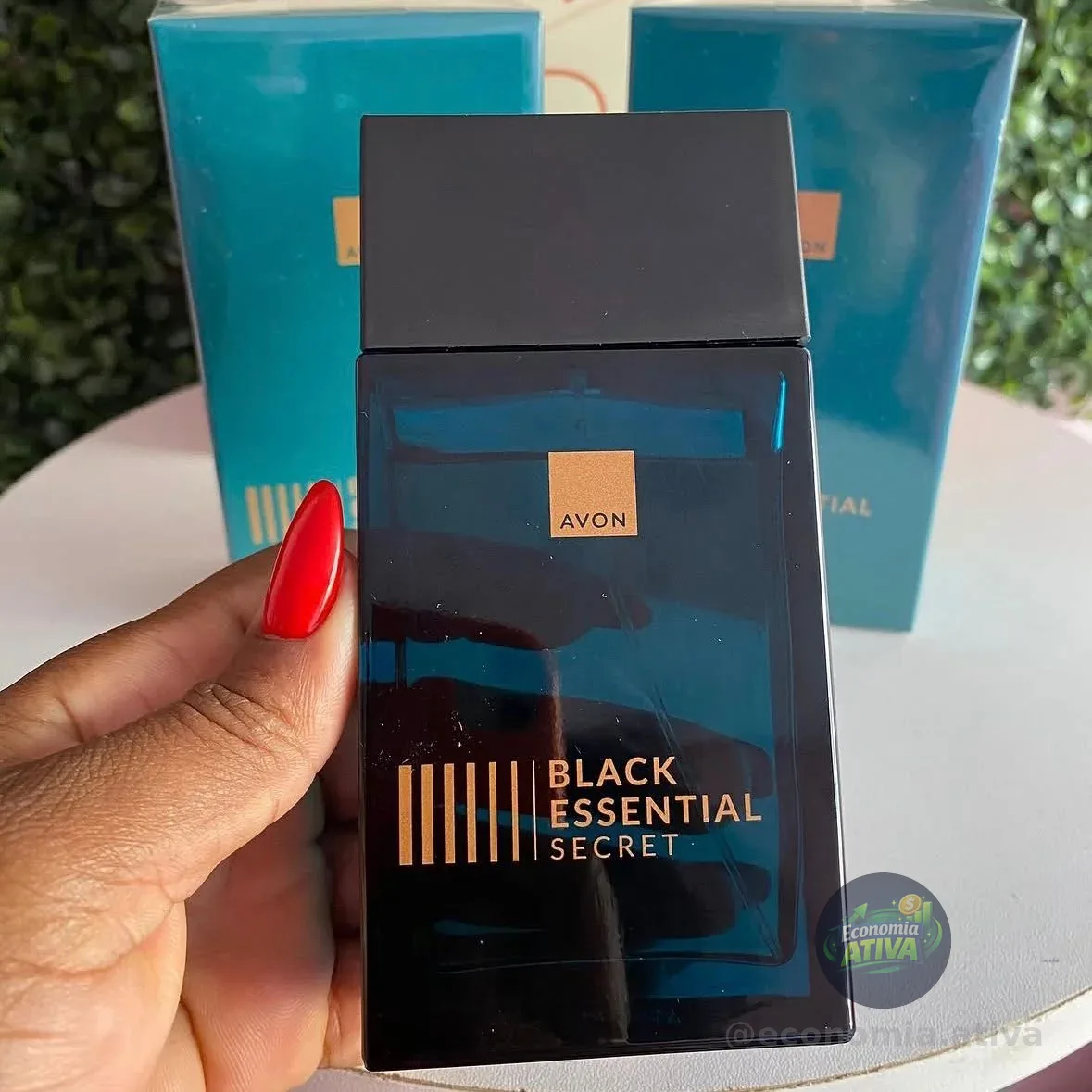 Avon Black Essential Secret Deo Colônia 100 Ml