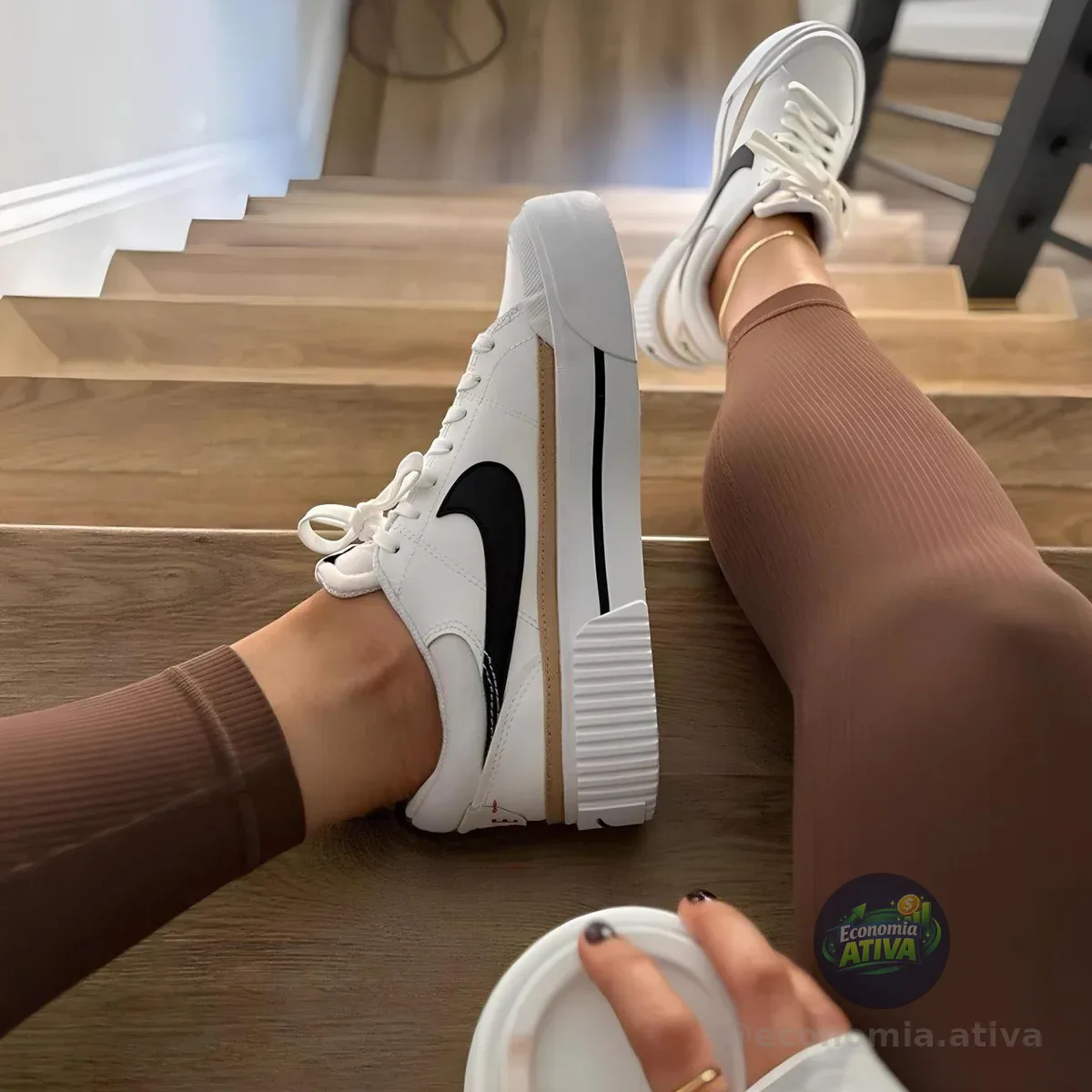 Tênis Nike Court Legacy Lift Feminino