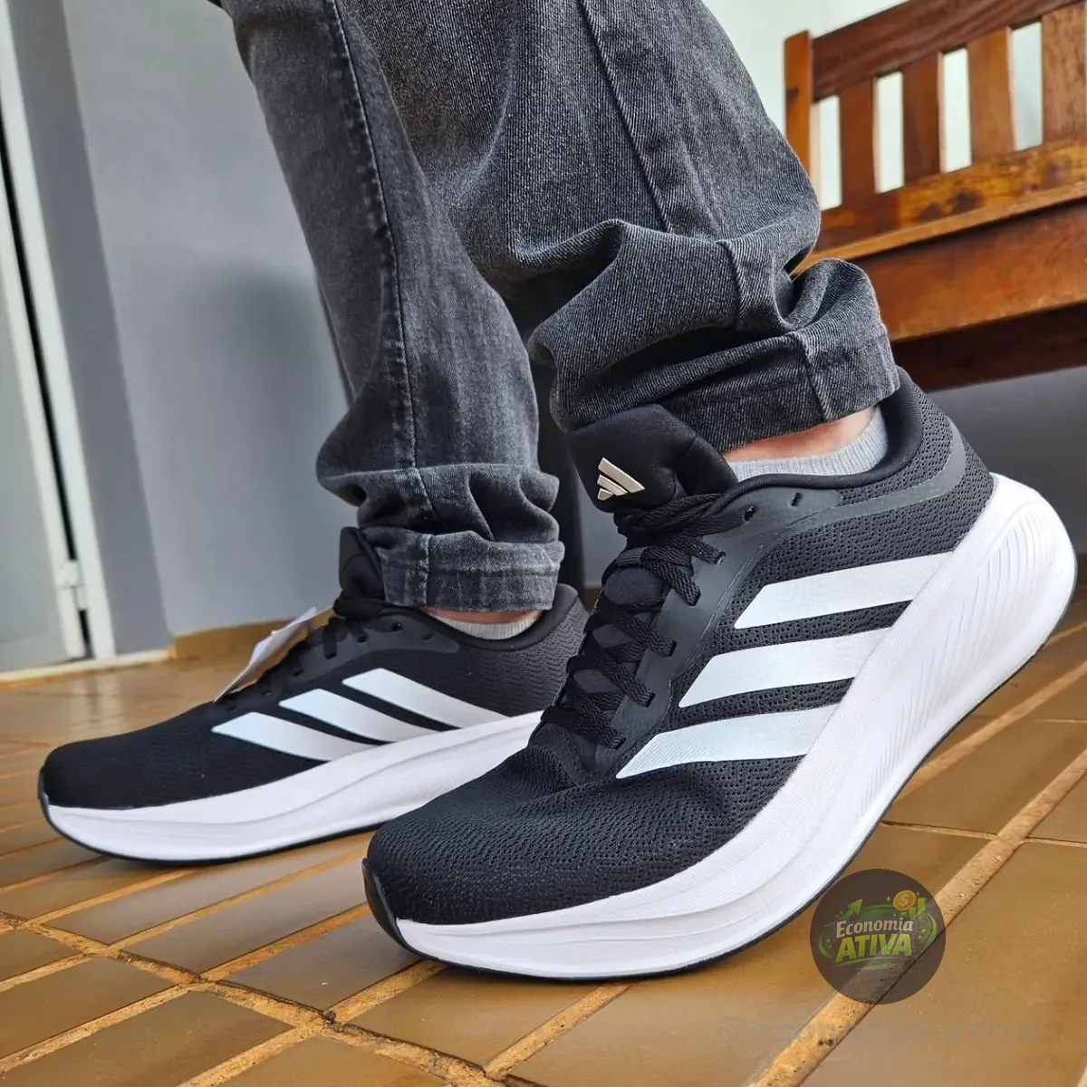 Tênis Adidas Response Runner 2 (40 ao 44)