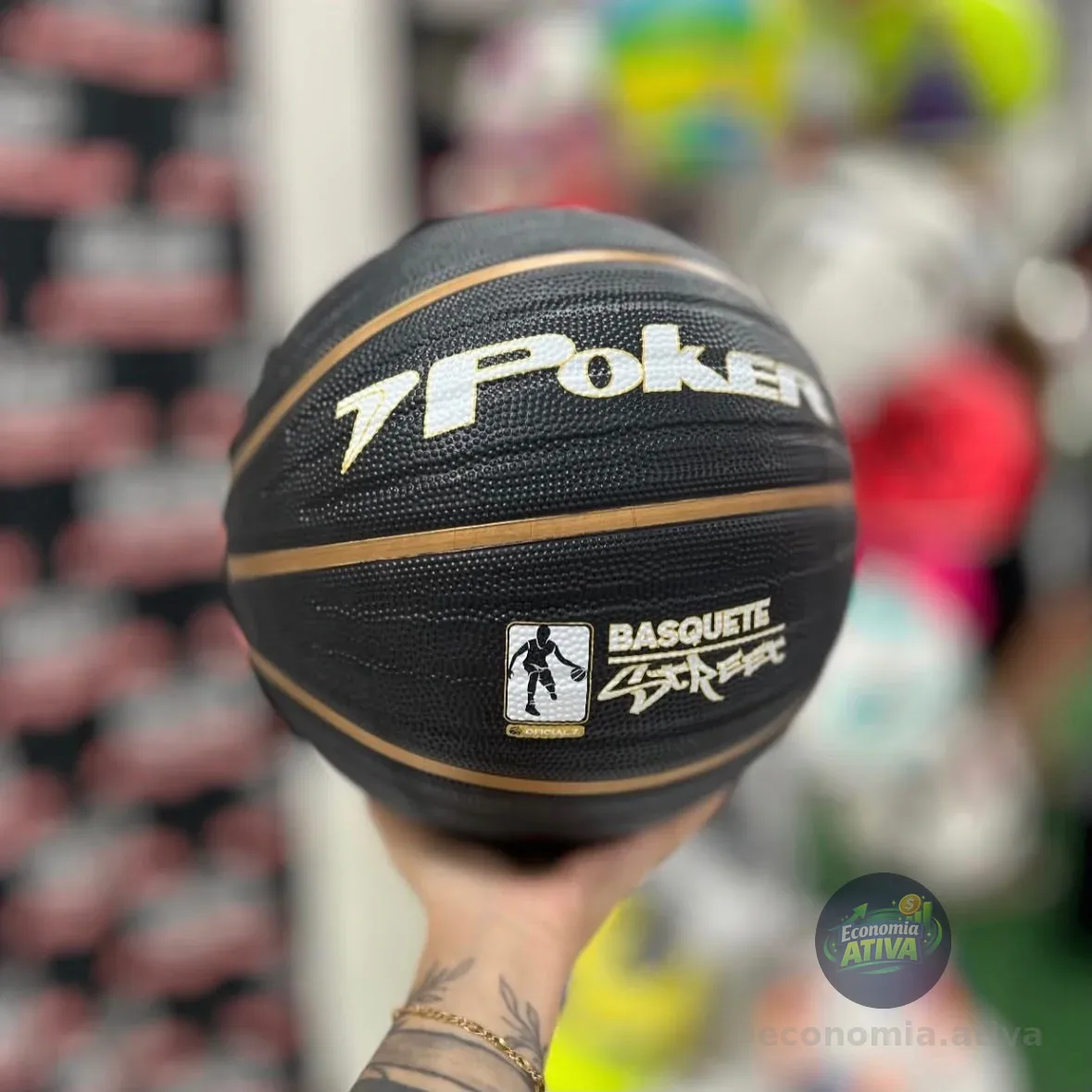 Bola Basquete N°7 Preto Dourado