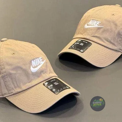 Boné Nike Club Futura Unissex