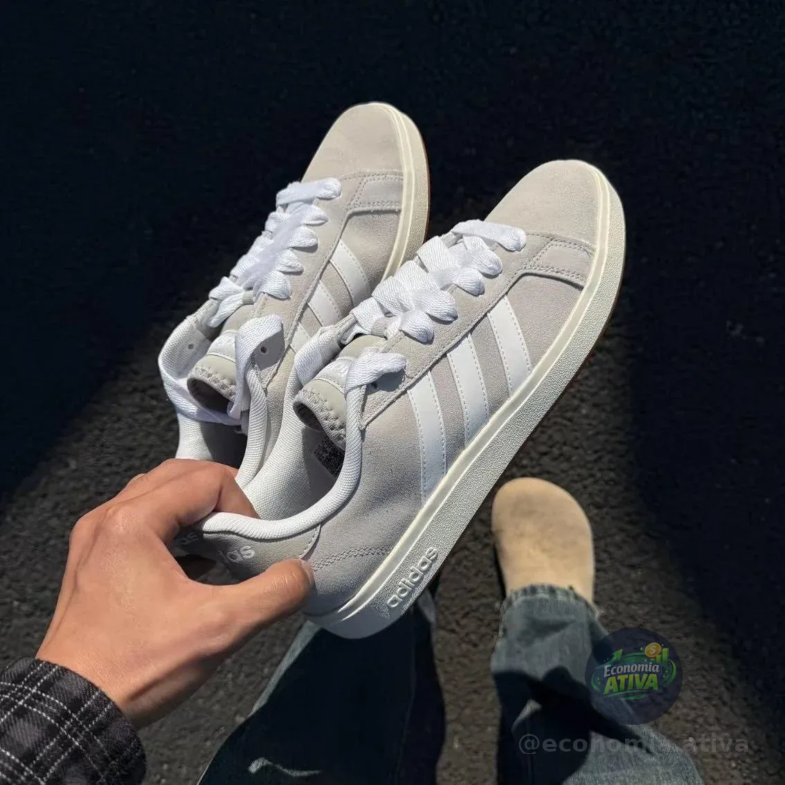 Tênis Adidas Grand Court Base 00s