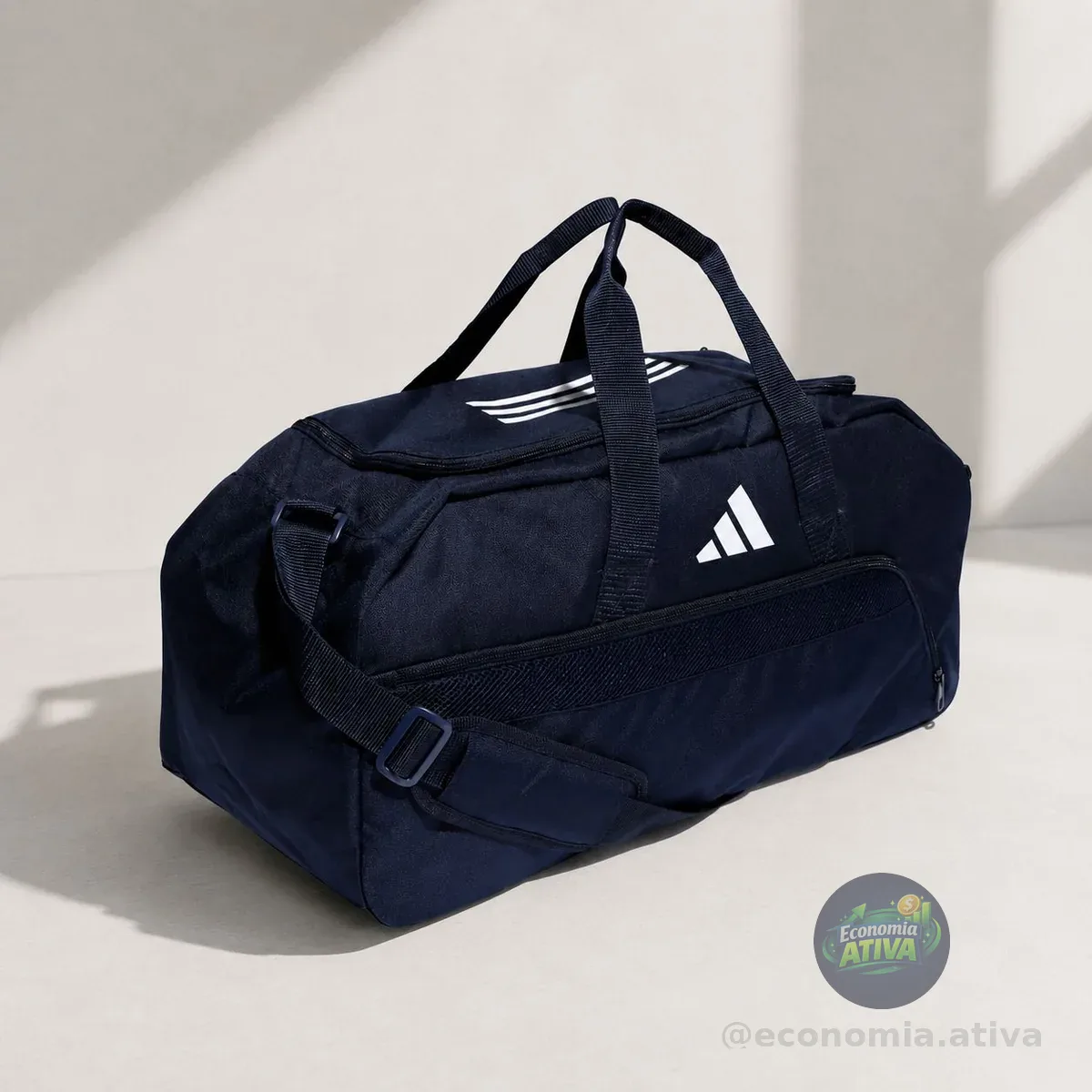 Mala Esportiva Duffel Grande Tiro adidas 83l