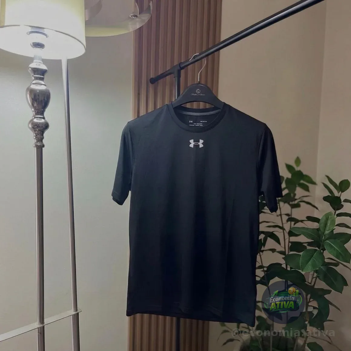 Camiseta Under Armour Team Tech