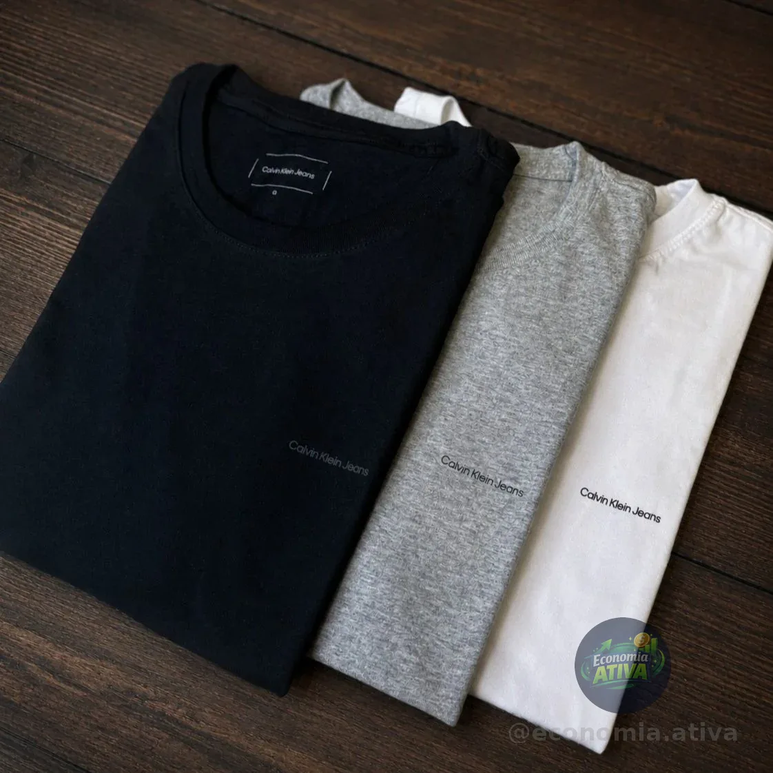 Kit 2 Camisetas Calvin Klein