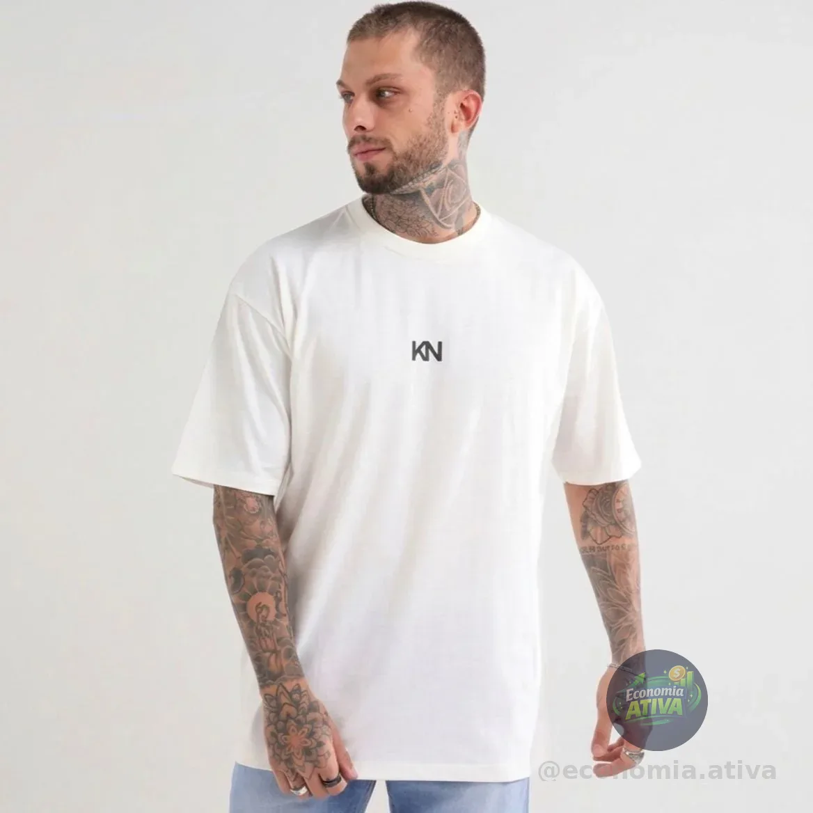 Camiseta Oversized Koenig (3 cores)