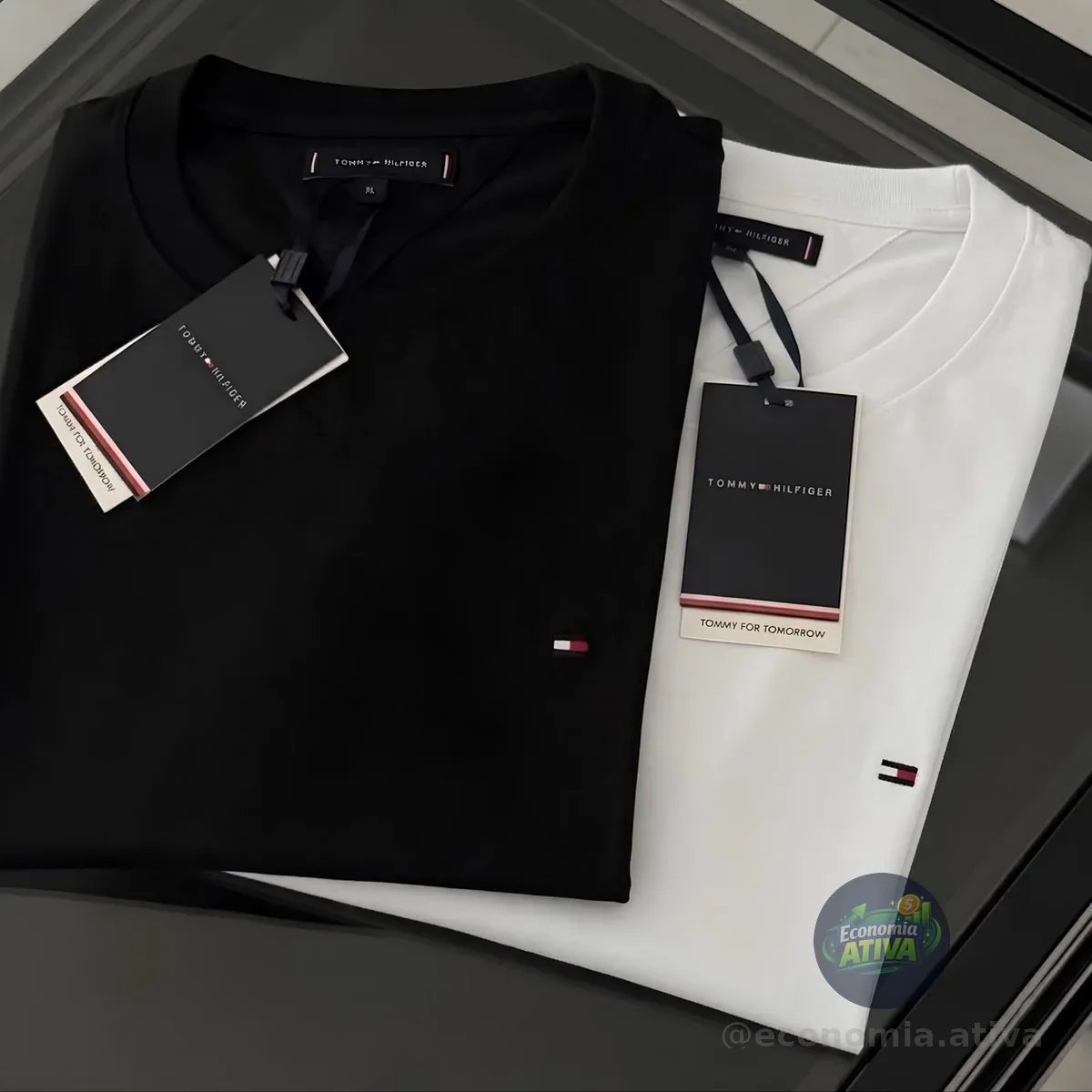 Kit 2 Camisetas Tommy Hilfiger
