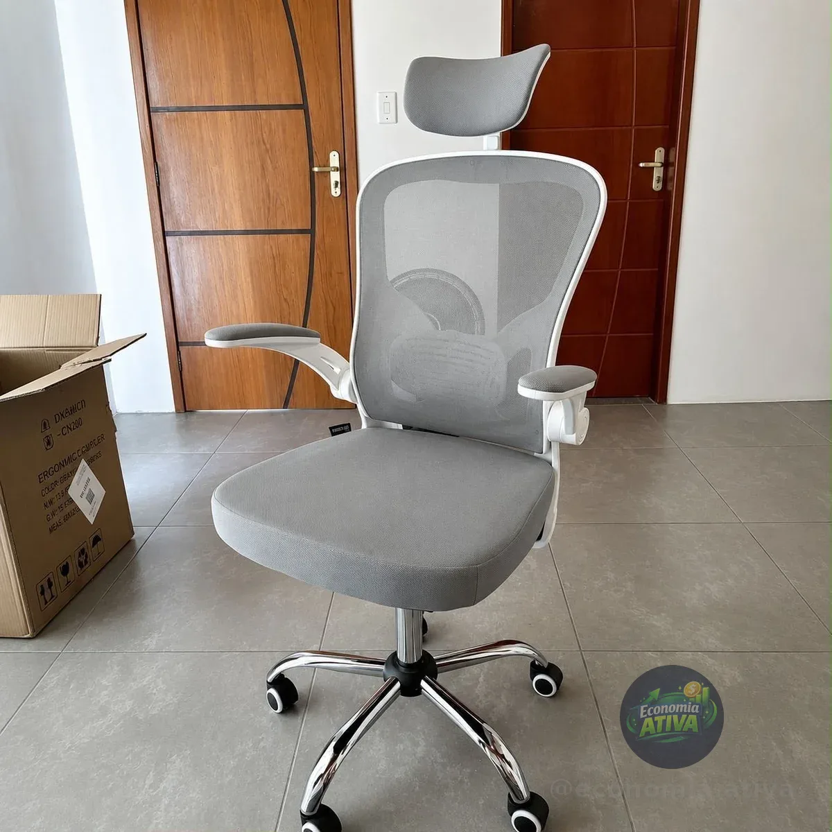Cadeira De Escritório Ergonômica Giratória Boston G100