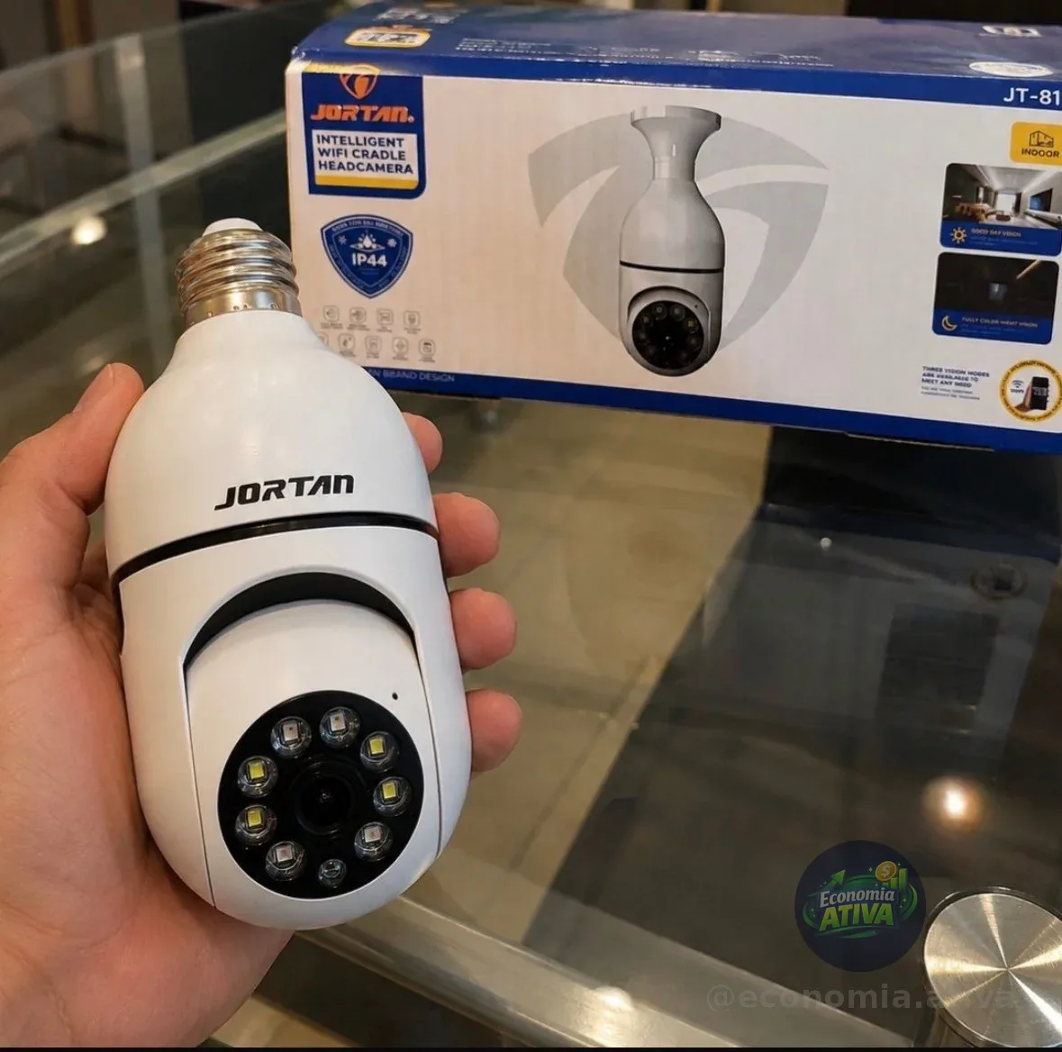 Câmera Lampada De Segurança Casenn Ip Wifi