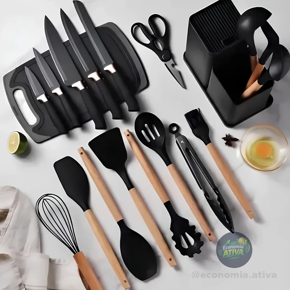 Kit 19 Utensílios Silicone C/ Cabo De Madeira E Facas Em Inox ( 4 cores)