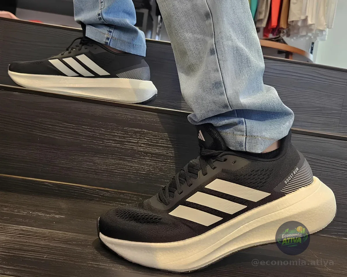 Tênis Adidas Boost Run
