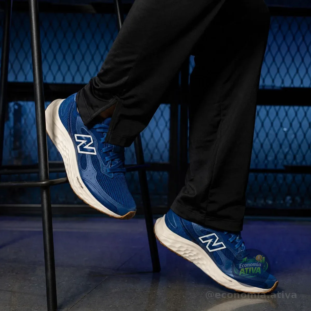 Tênis New Balance Fresh Foam Arishiv4