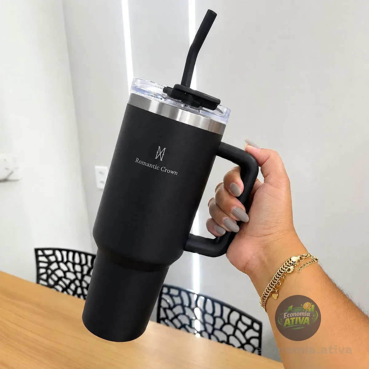 Copo Térmico Gigante 1,2l Inox Com Tampa E Inox Canudo