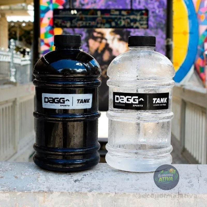 Kit 2 Garrafas Galão De Água Dagg Tank 2l
