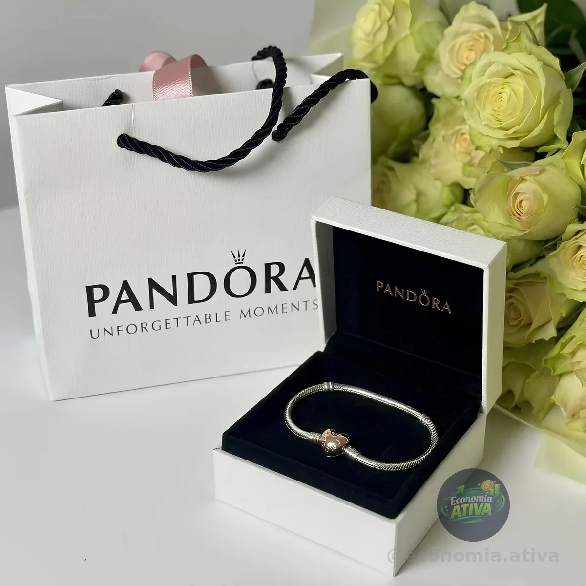 Bracelete Pandora Moments Fecho De Coracao