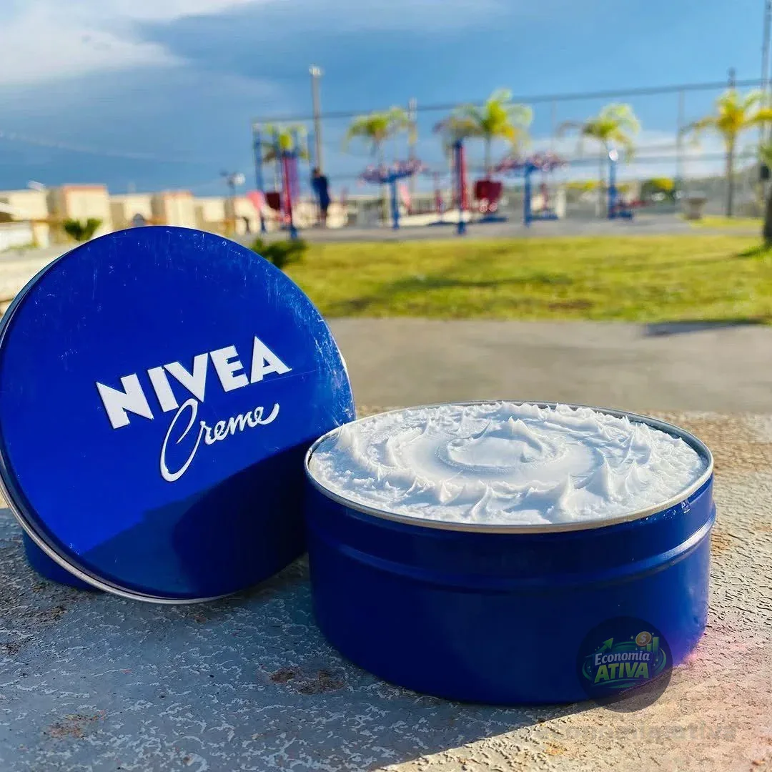 NIVEA Creme Hidratante Lata 145g