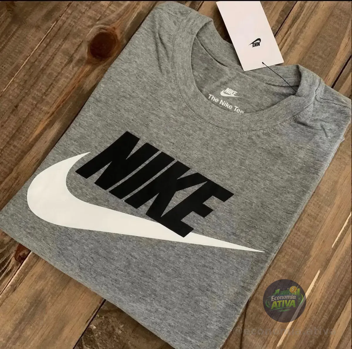 Camiseta Nike Sportswear Tee Icon Futura