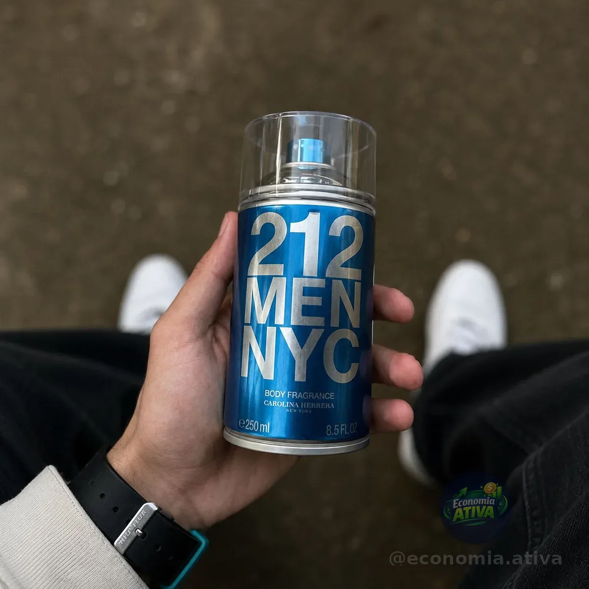 Body Spray Carolina Herrera 212 Men Nyc 250 Ml