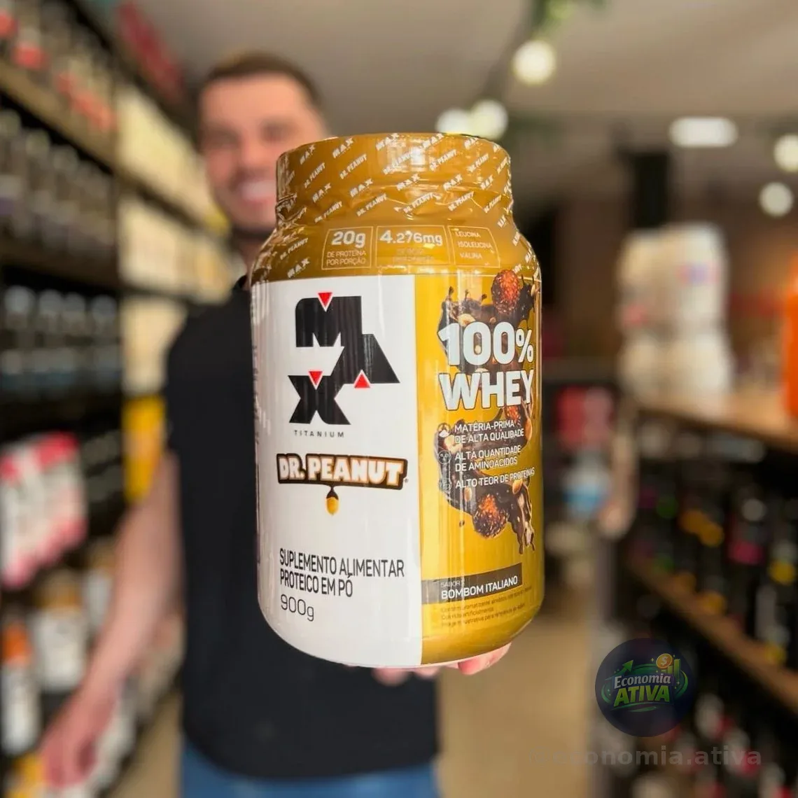 100% Whey Max Titanium x Dr. Peanut (900g) Sabor Bombom Italiano