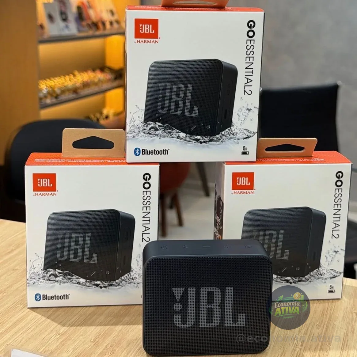 Caixa De Som Jbl Go Essential 2