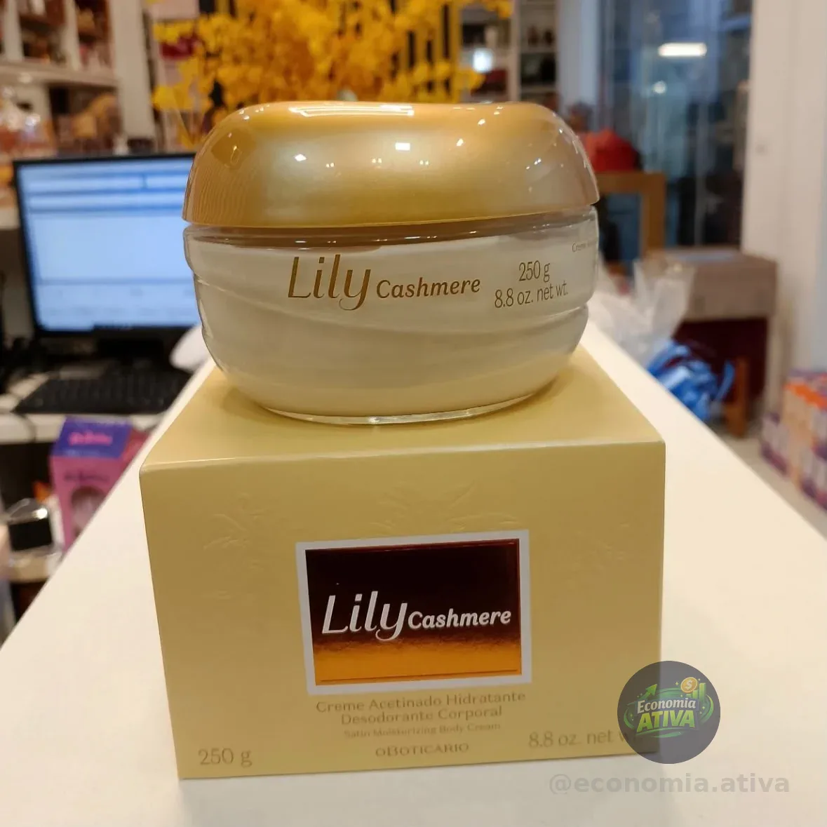 O Boticário Lily Cashmere Creme Acetinado 250g Lírio
