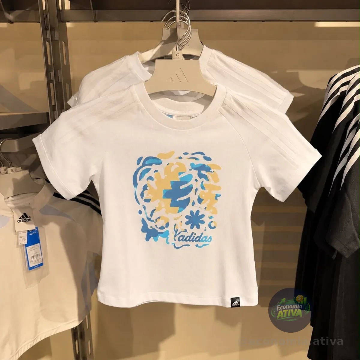 Camiseta Estampa House Of Tiro adidas Branco / White M