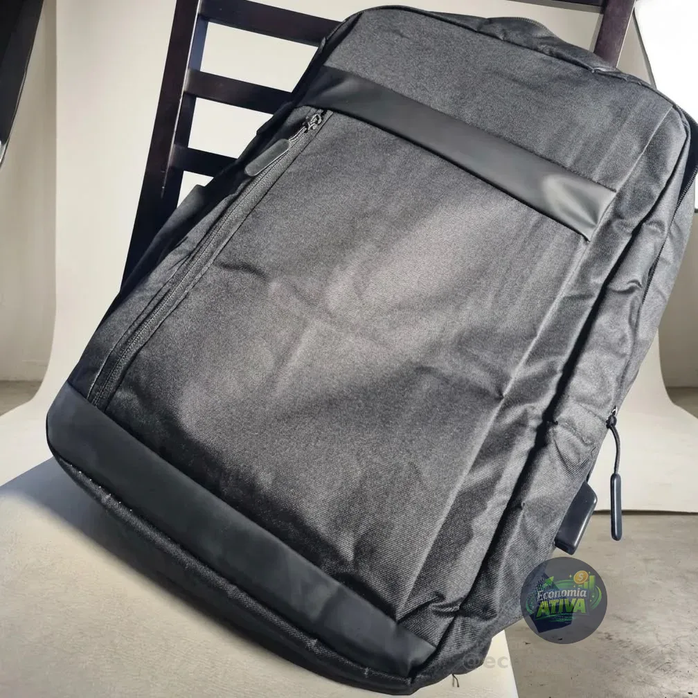 Mochila Notebook Até 15.6 Executiva Saída Usb