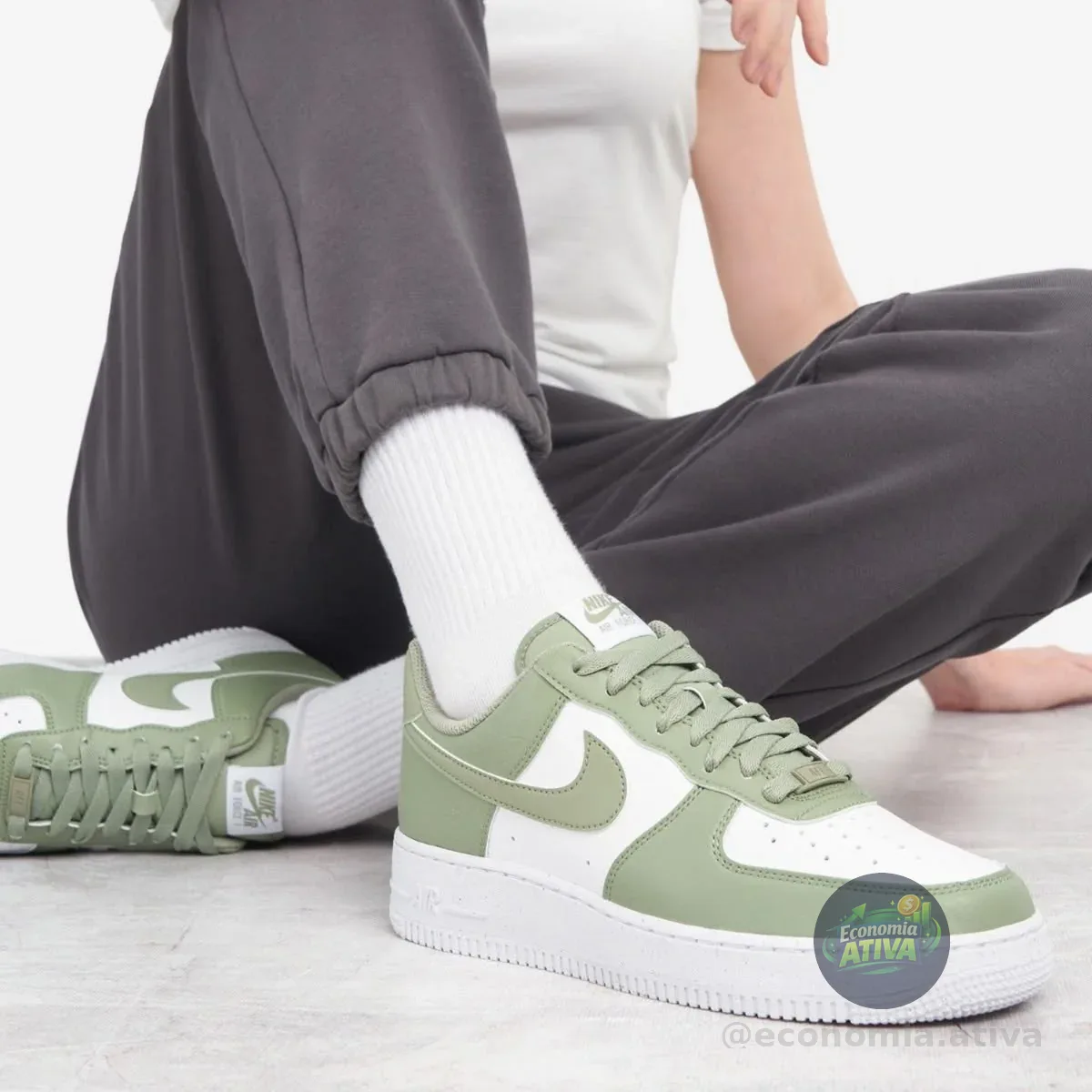 Tênis Nike Air Force 1 '07 SE