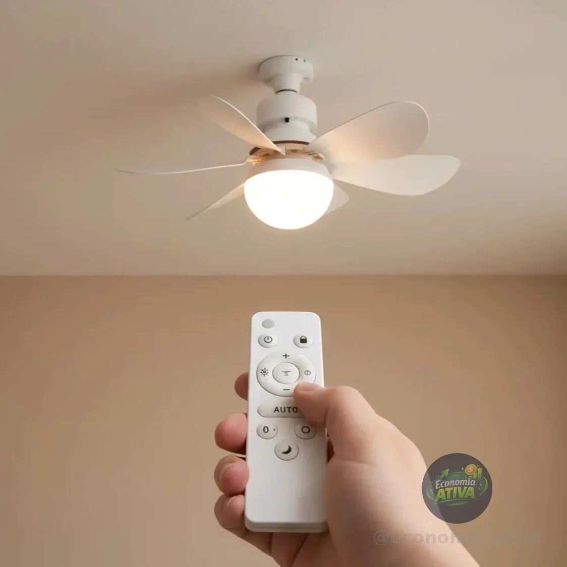 Lâmpada Led Com Ventilador De Teto Bivolt Controle 80w E27