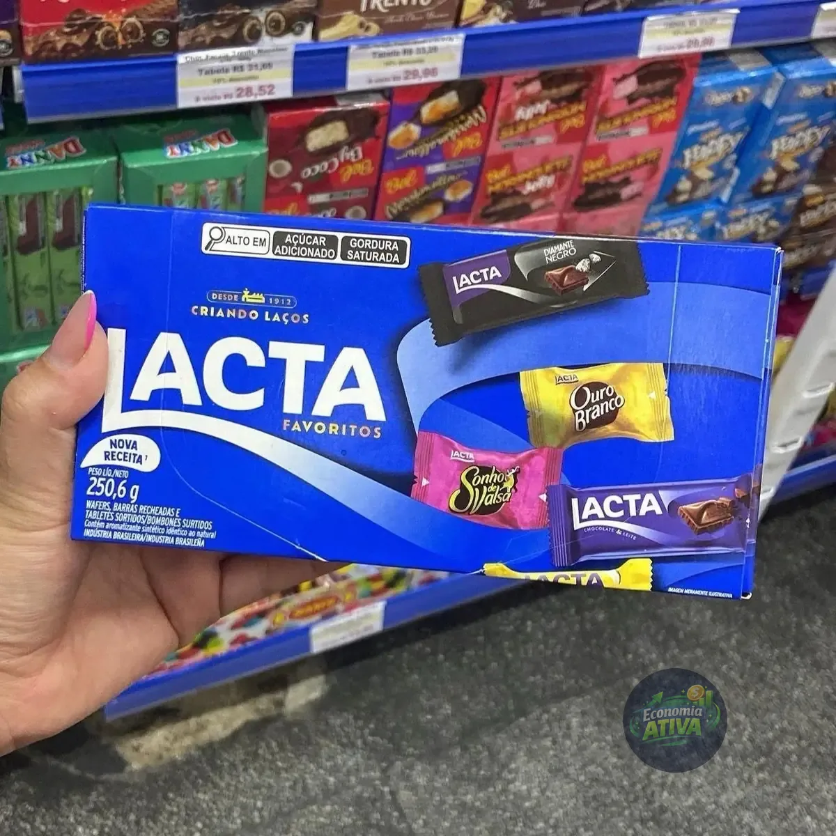 Caixa Lacta Favoritos 250g