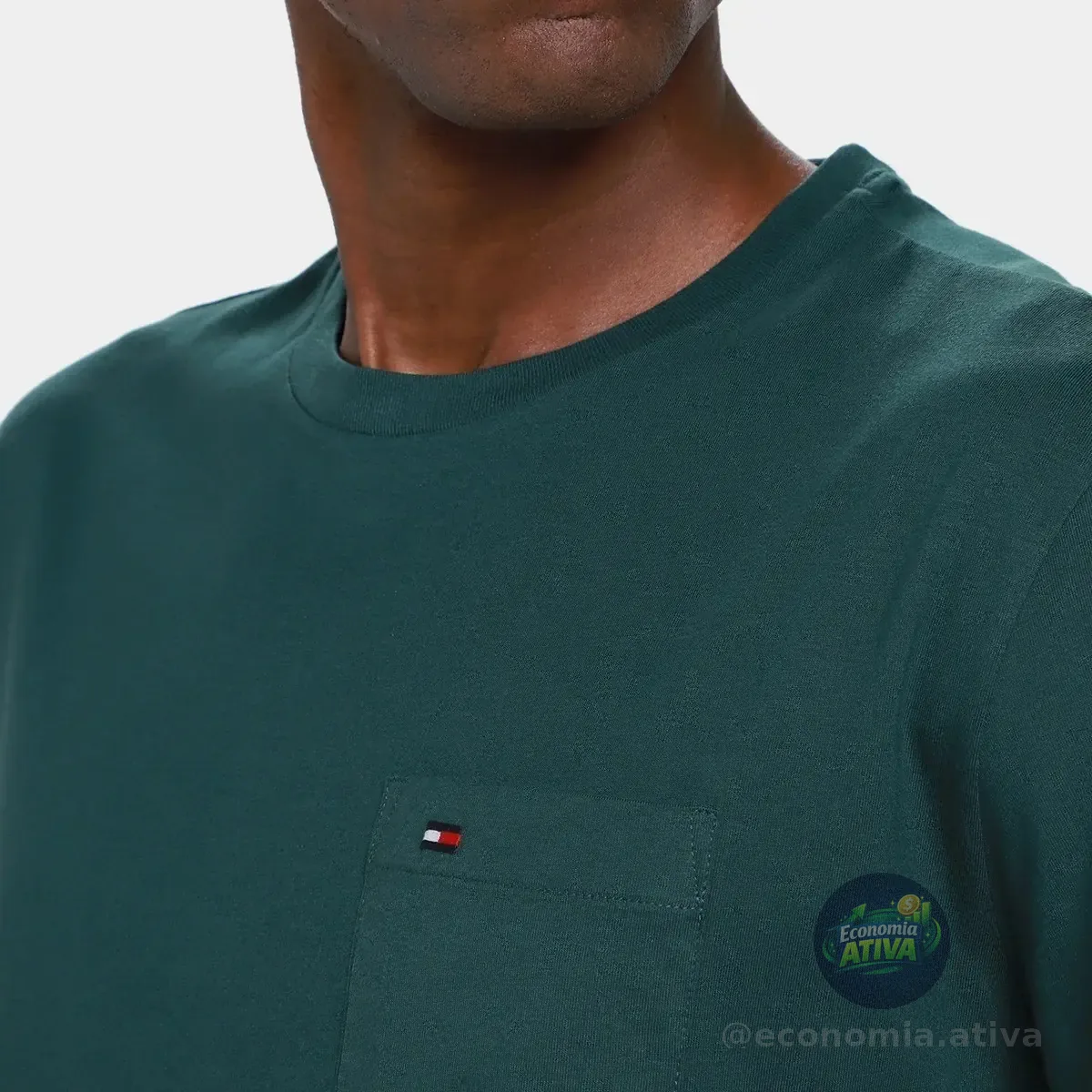 Camiseta Tommy Hilfiger Essential Pocket