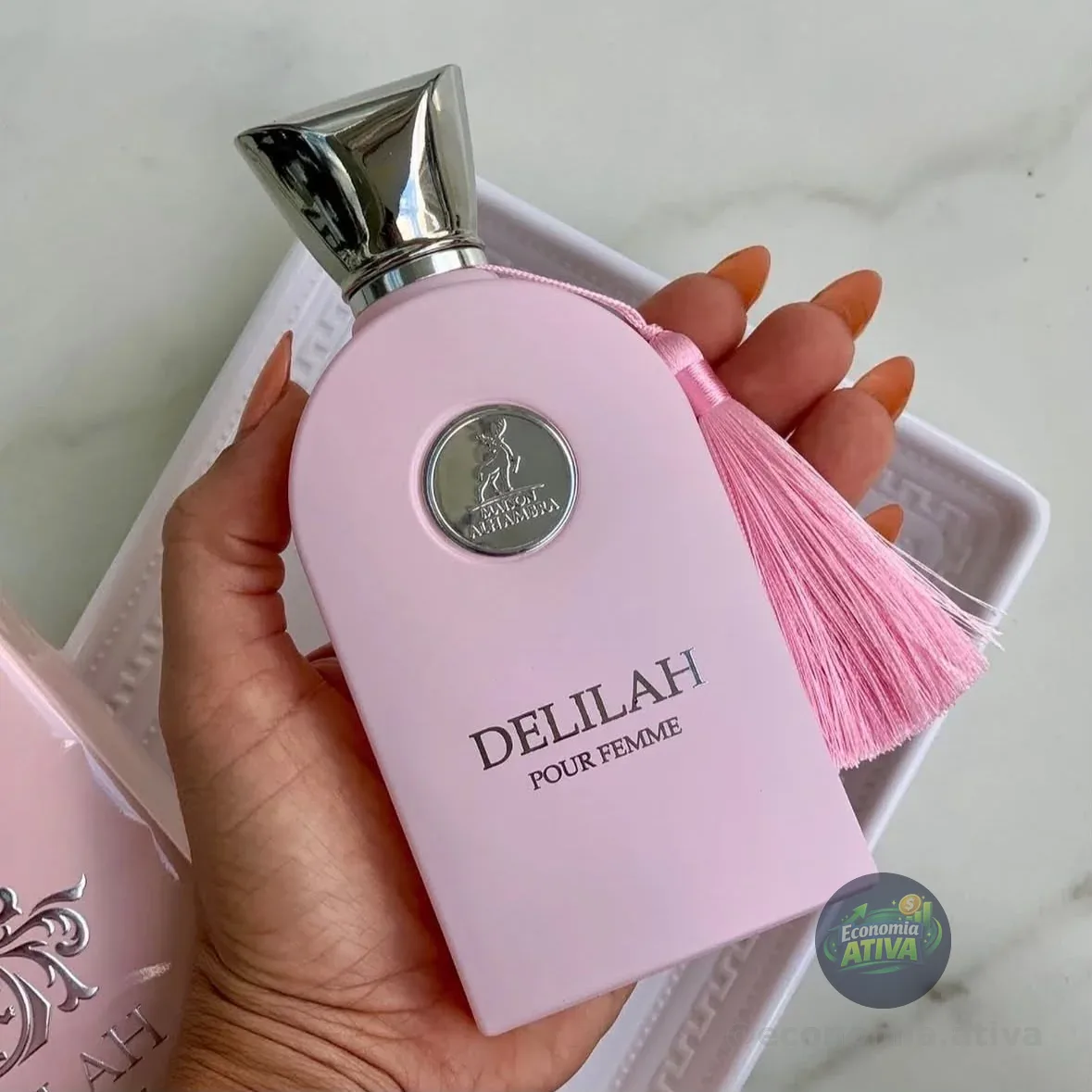 Perfume Delilah Árabe Maison Alhambra Pour 100ml