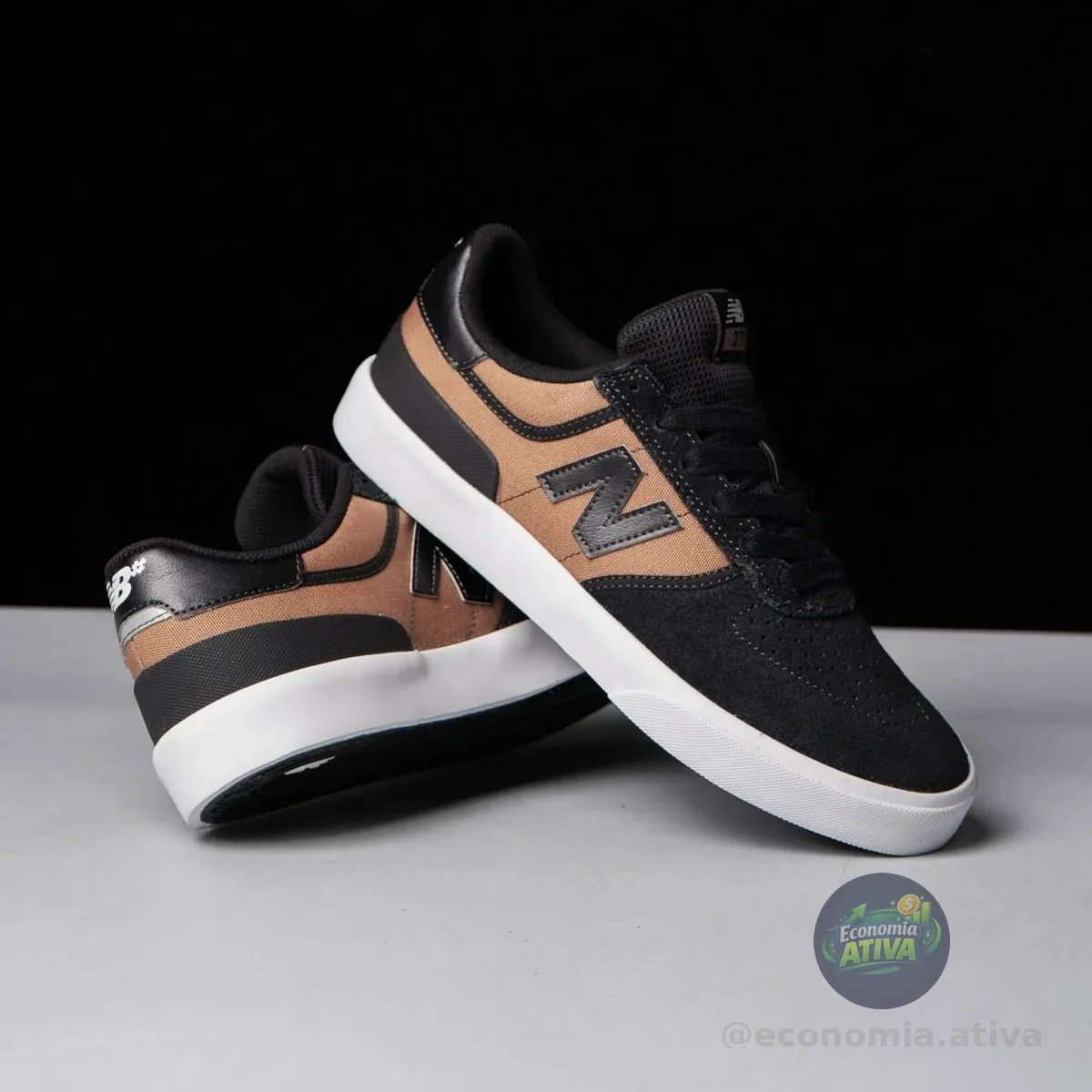 Tênis New Balance Numeric 272