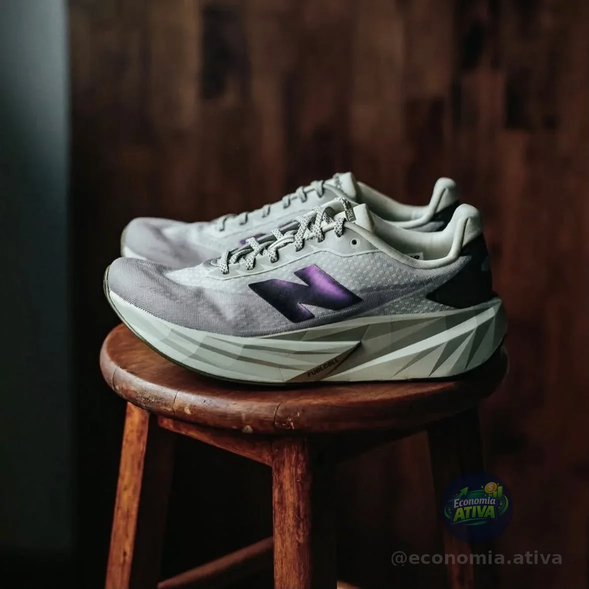 Tênis New Balance Fuelcell Rebel V5 (10 cores)